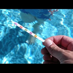 Ako udržať voľný chlór na odporúčanej úrovni?